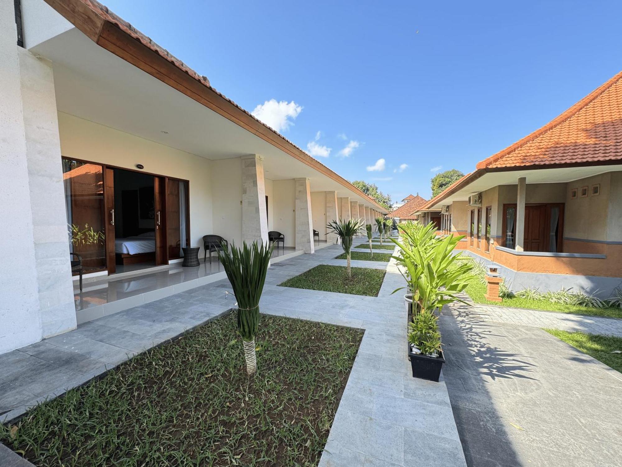 New Garden View Resort - Chse Certified Legian Buitenkant foto